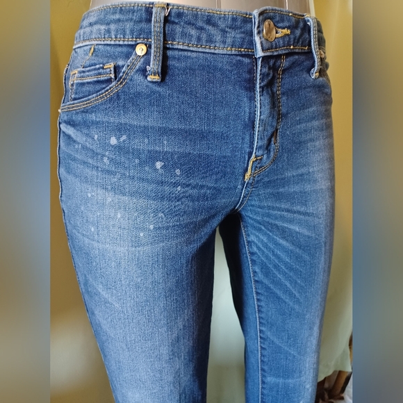 A Mossimo Mid Rise Jegging Jeans - Picture 5 of 9